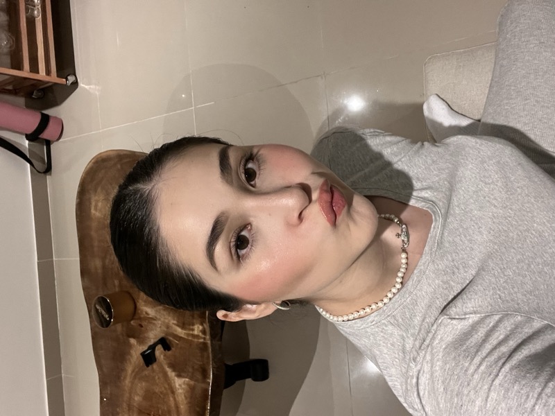 Val — YesStyle